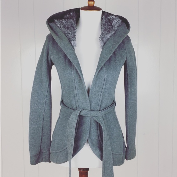 Meet your Posher, Nick - Picture 5 of 8